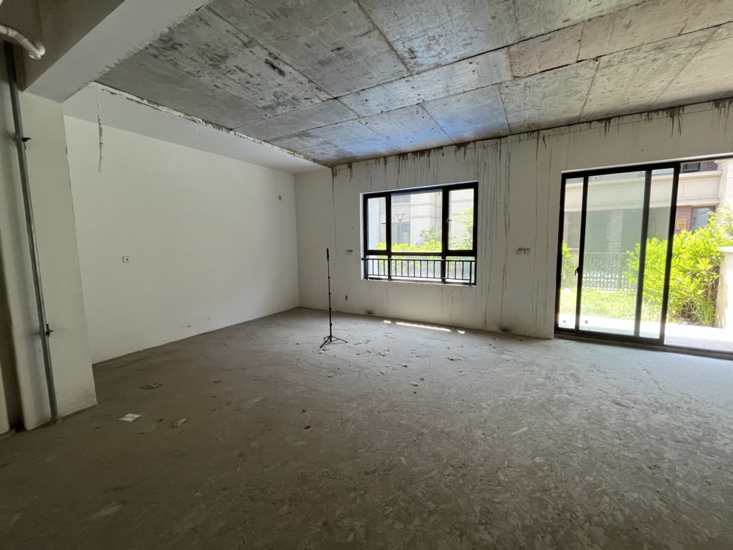 盛和九里香堤二期 4室2厅3卫 233.70m&sup2;