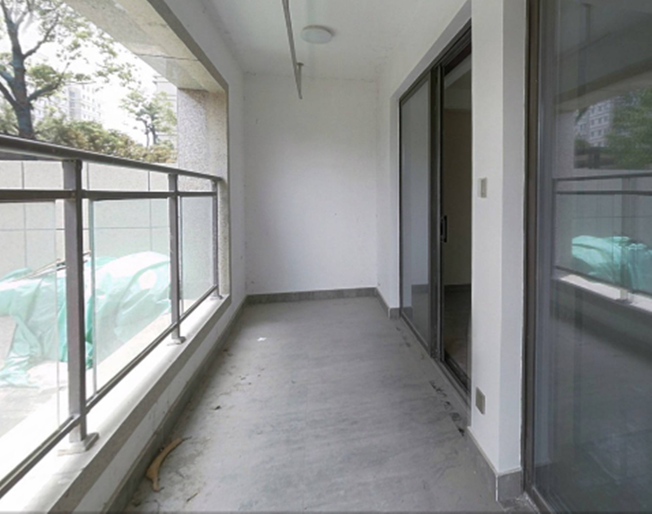 远创樾府 3室2厅2卫 300m&sup2;