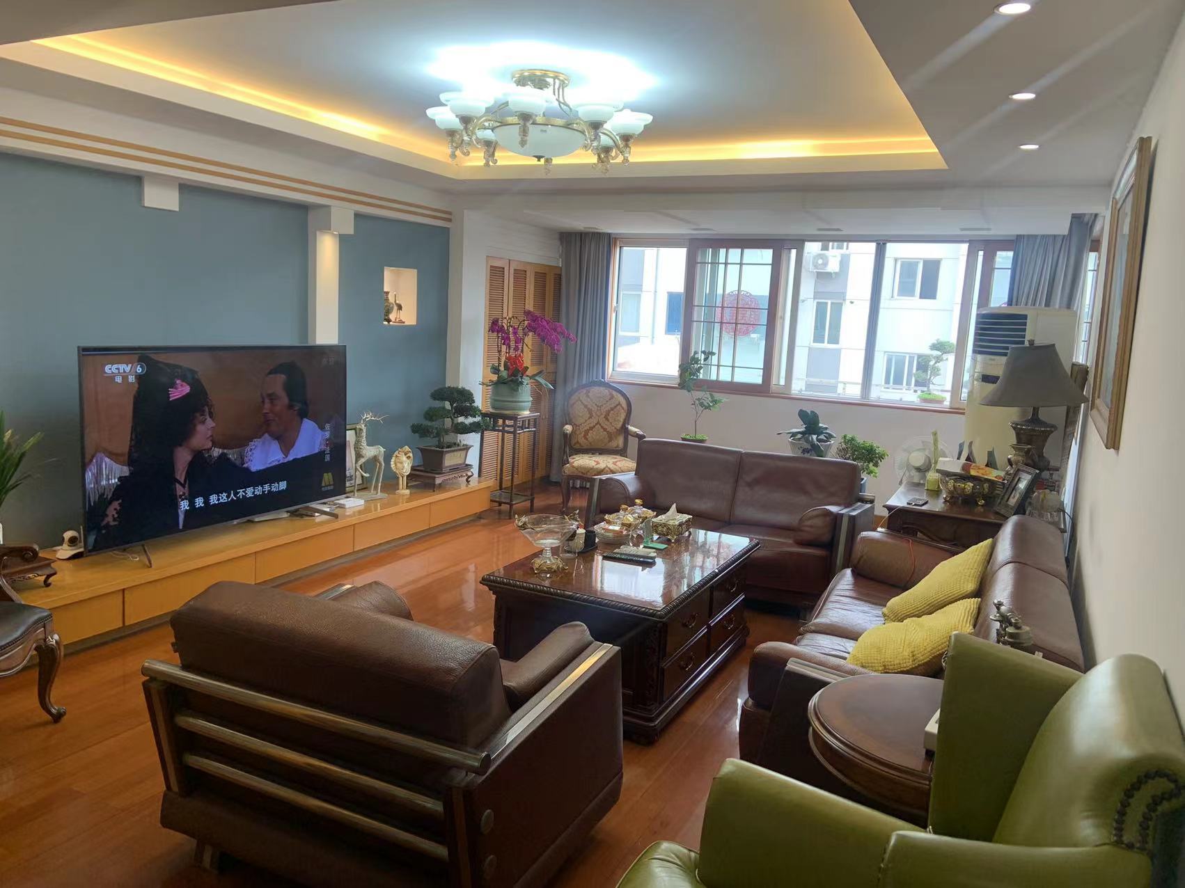 北郭东村南区 3室2厅2卫 141.37m&sup2;