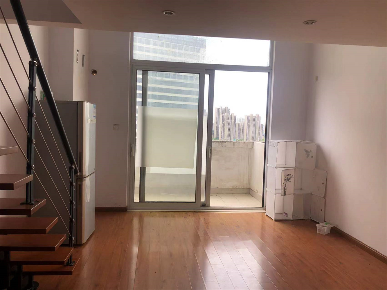 金海岸国际广场 1室1厅1卫 40m&sup2;