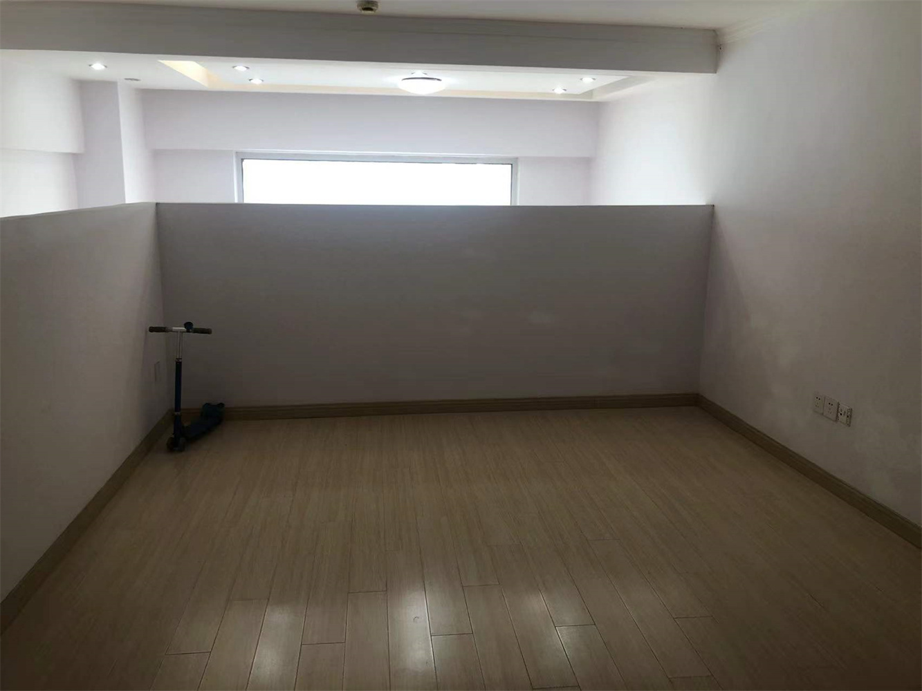 金海岸国际广场 1室1厅1卫 40m&sup2;