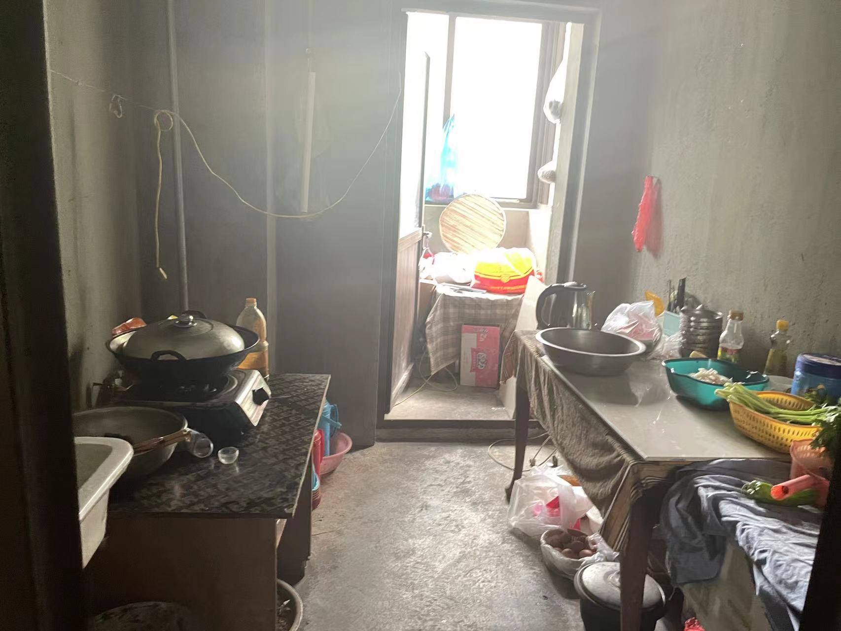 中桥名邸 2室2厅1卫 101m&sup2;