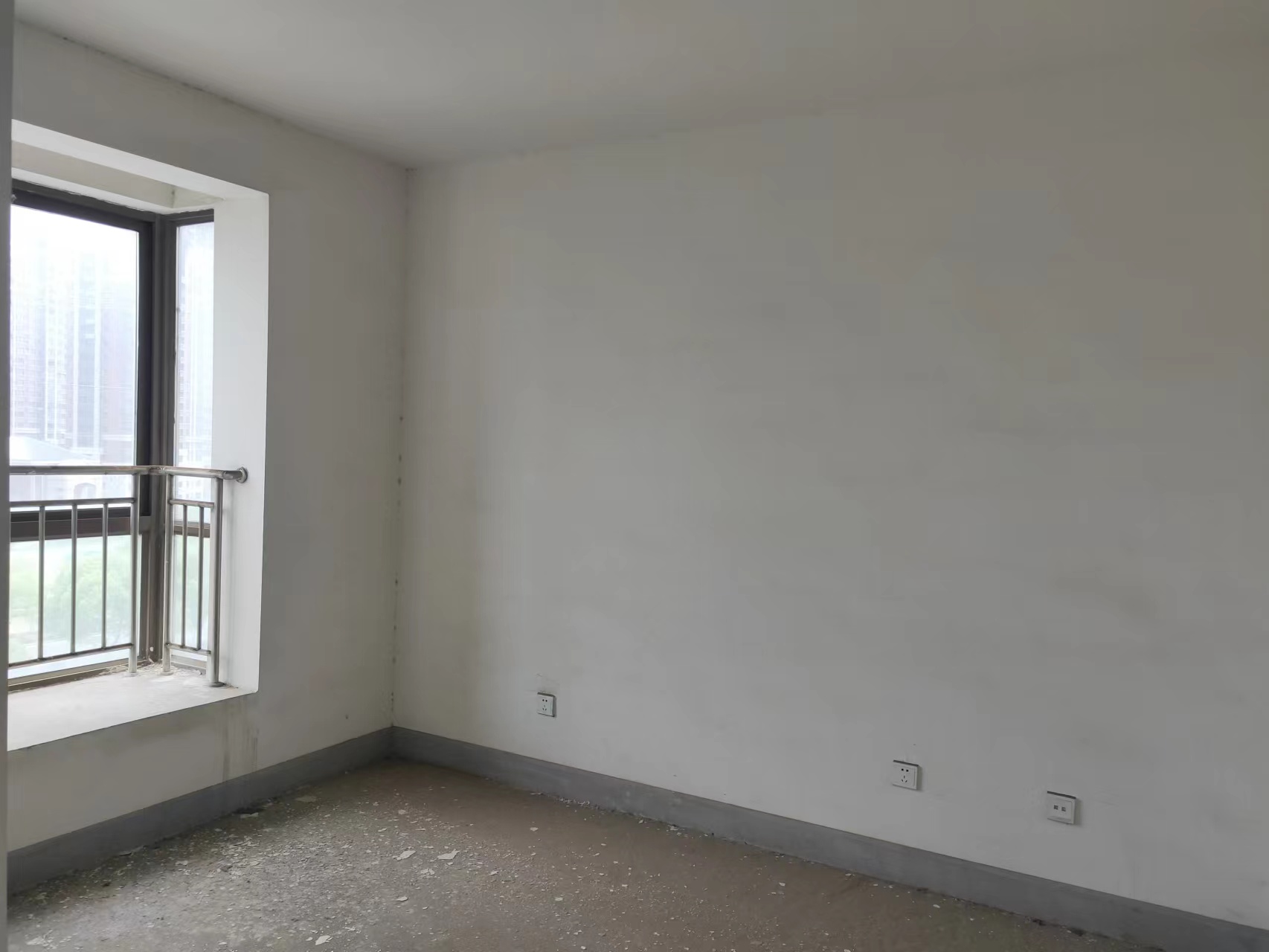 山景水岸 3室2厅2卫 143m&sup2;