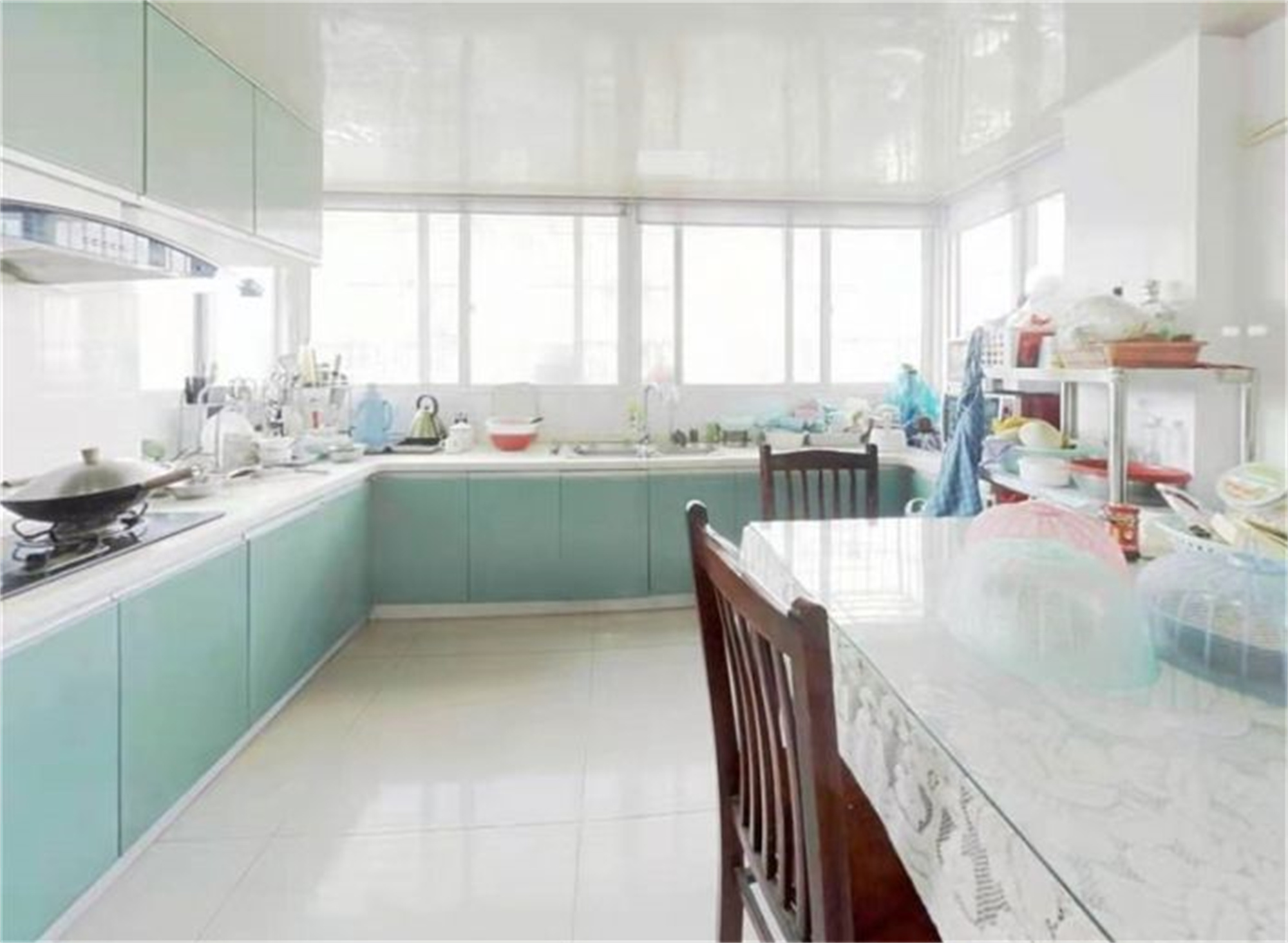 天山花苑 3室2厅1卫 141.5m&sup2;