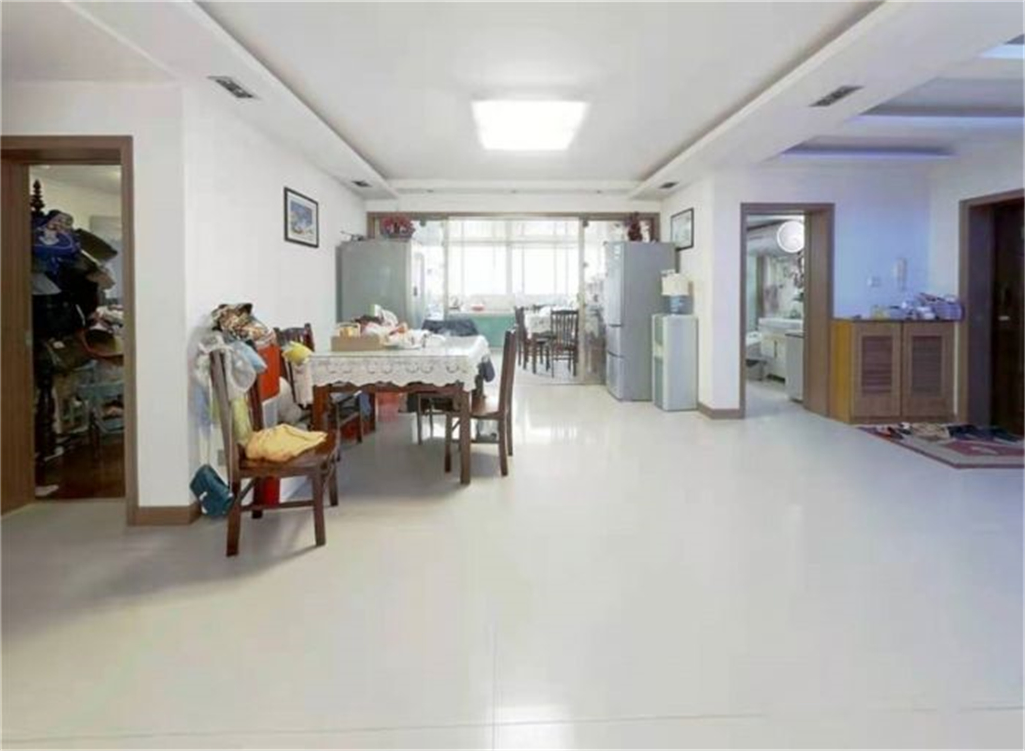 天山花苑 3室2厅1卫 141.5m&sup2;