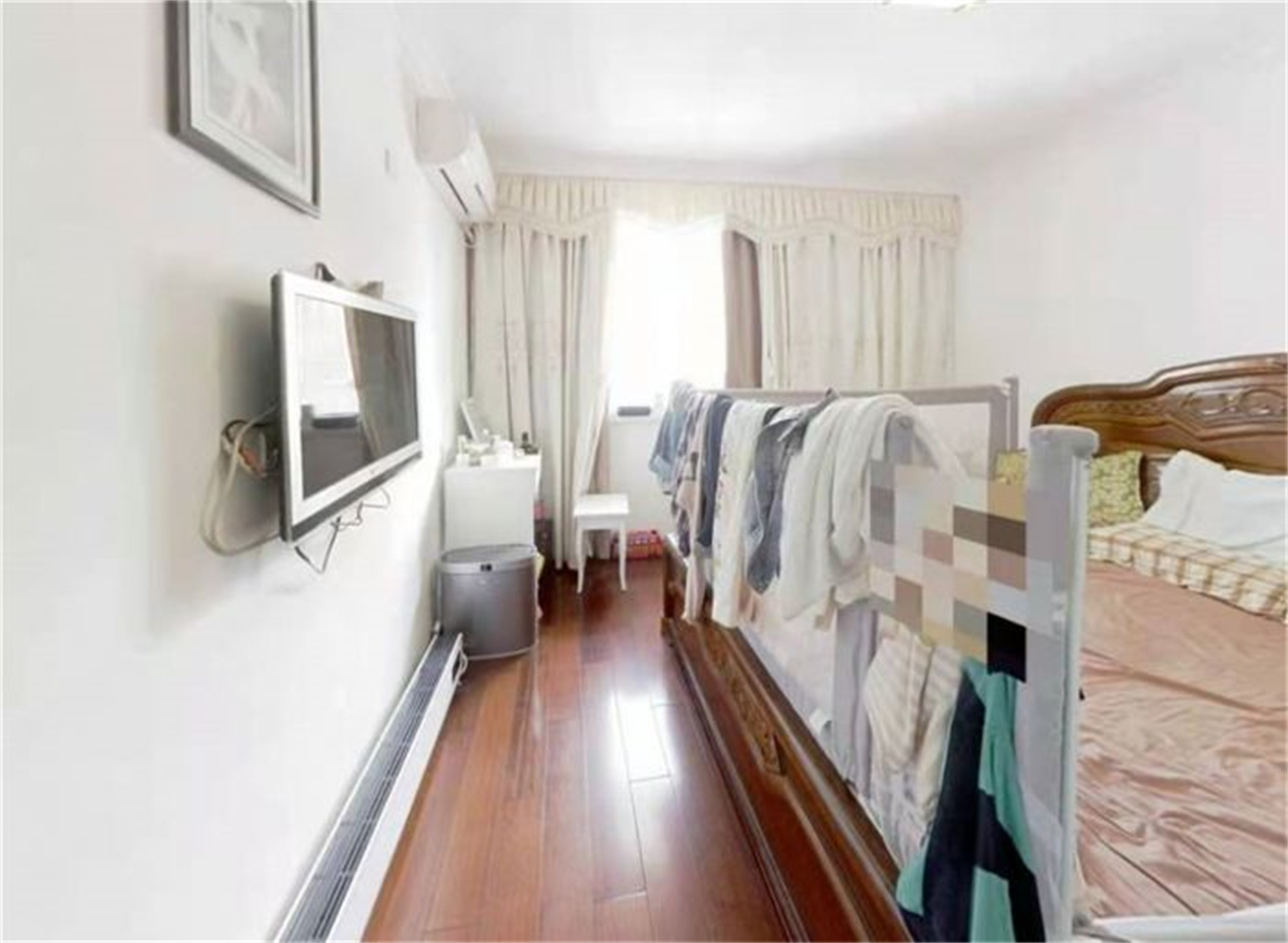 天山花苑 3室2厅1卫 141.5m&sup2;