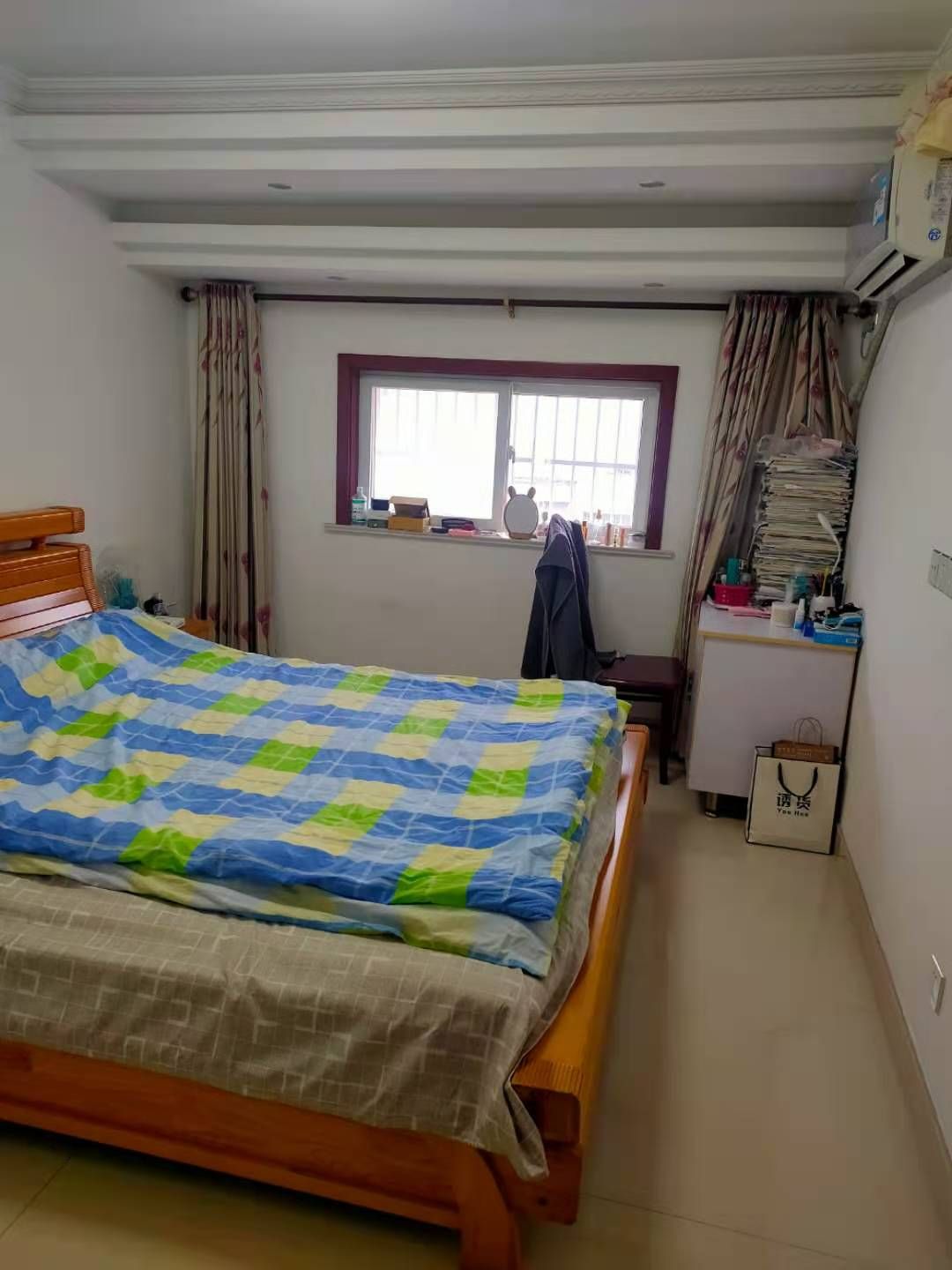 公园二村 5室2厅2卫 253m&sup2;