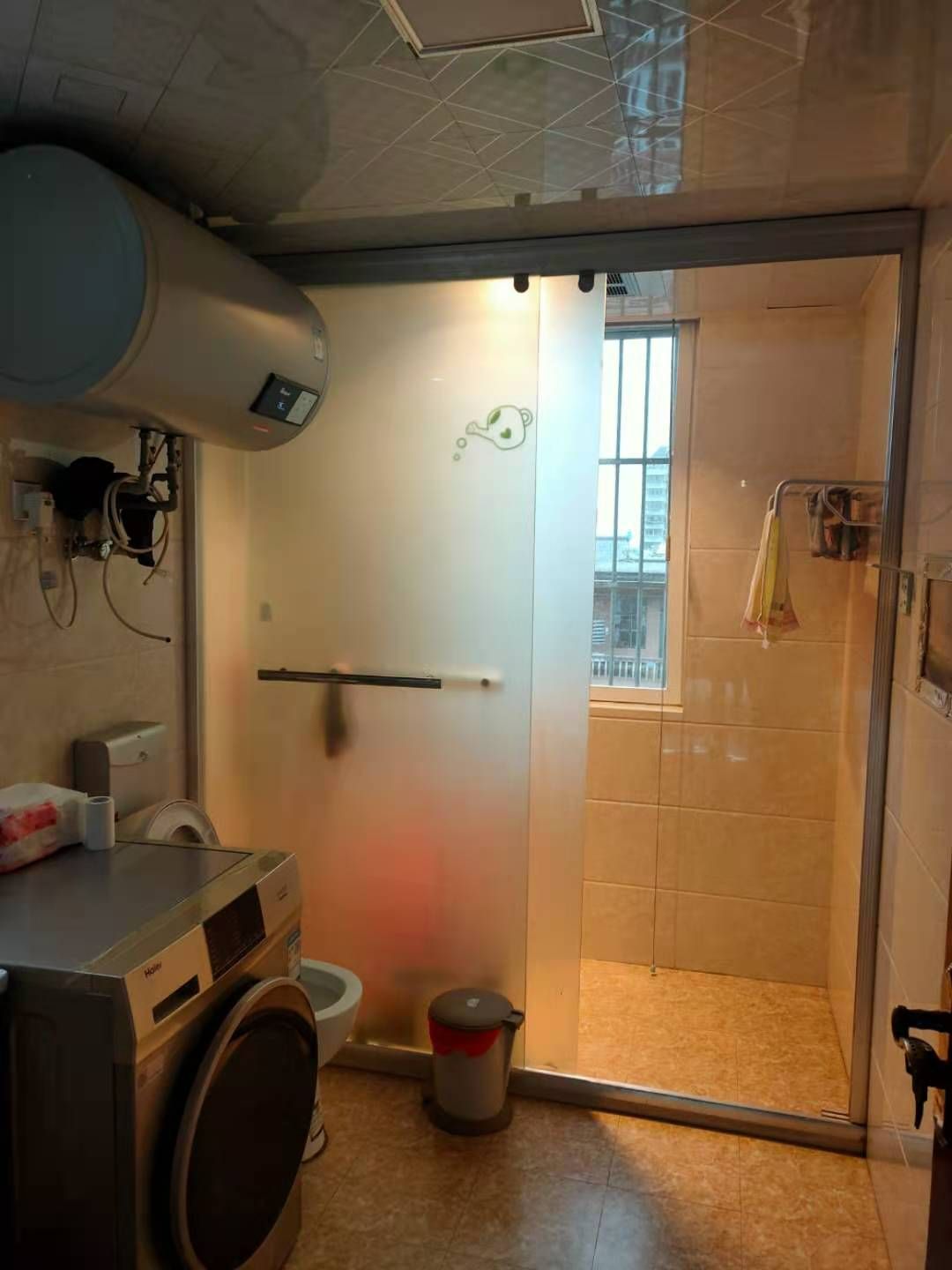 公园二村 5室2厅2卫 253m&sup2;