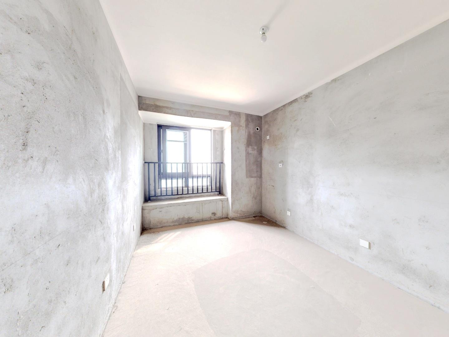 保利香槟国际 3室2厅2卫 114.2m&sup2;