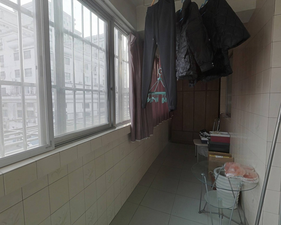 富贵园 2室2厅2卫 94.09m&sup2;