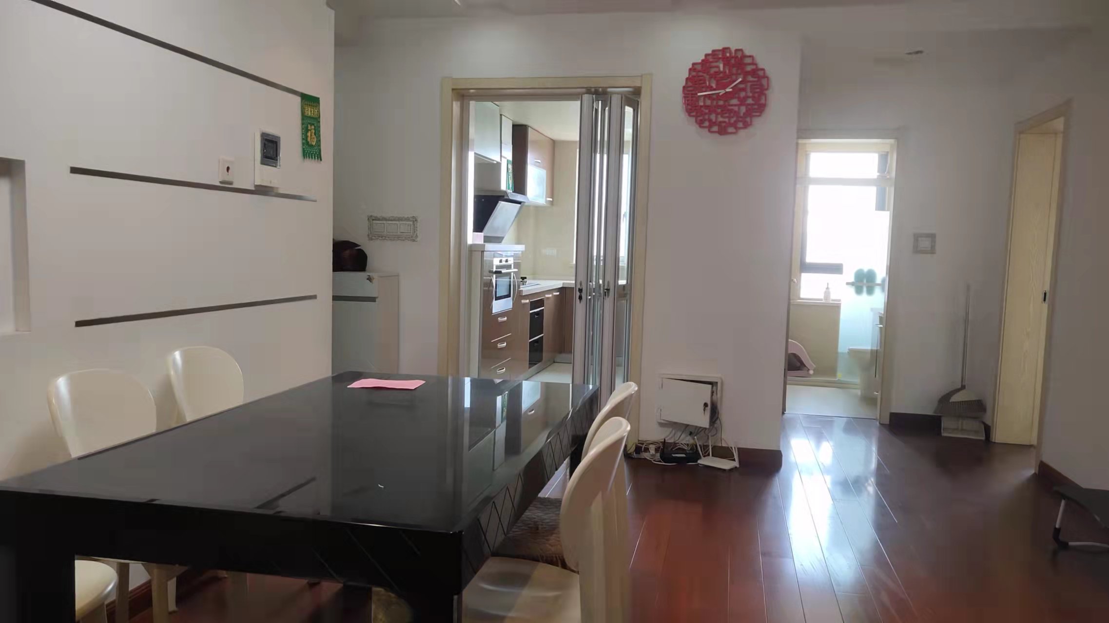 景华城 3室2厅2卫 136.00m&sup2;