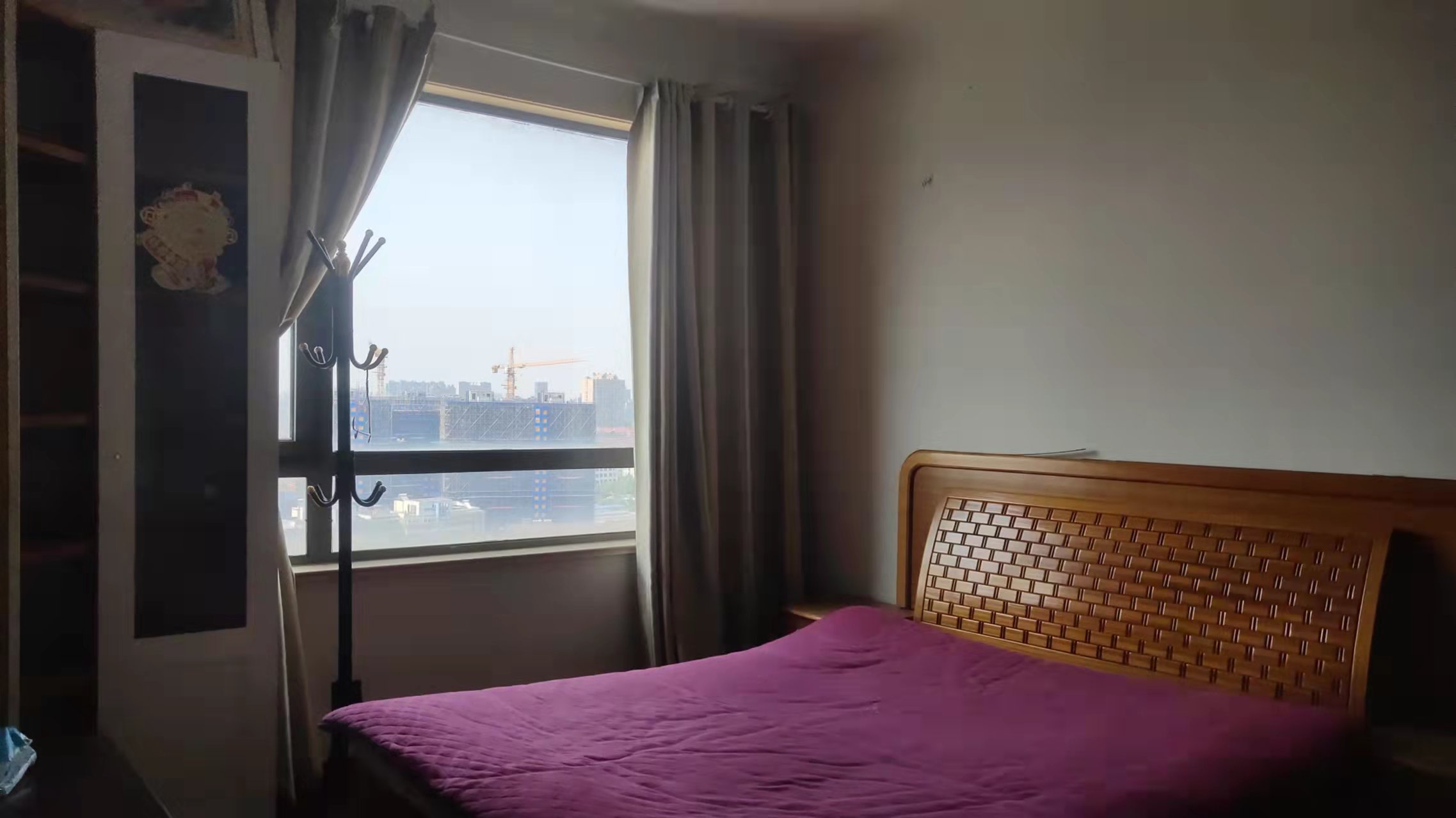 景华城 3室2厅2卫 136.00m&sup2;
