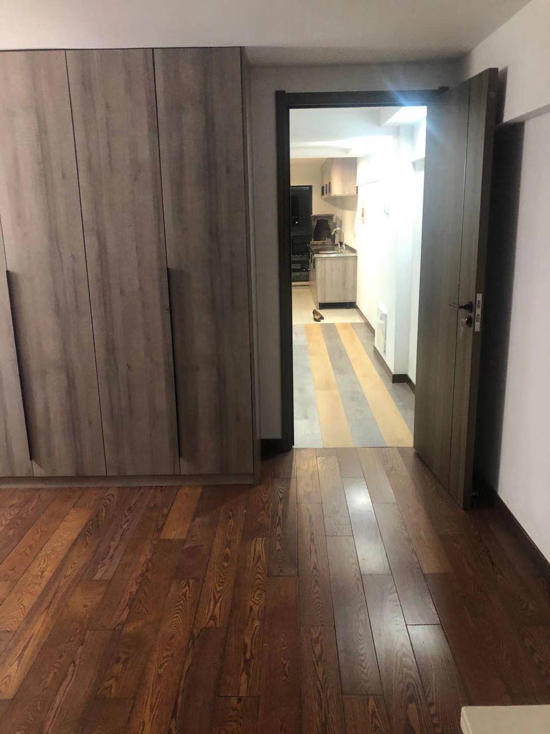 华都商业广场 2室1厅1卫 60m&sup2;