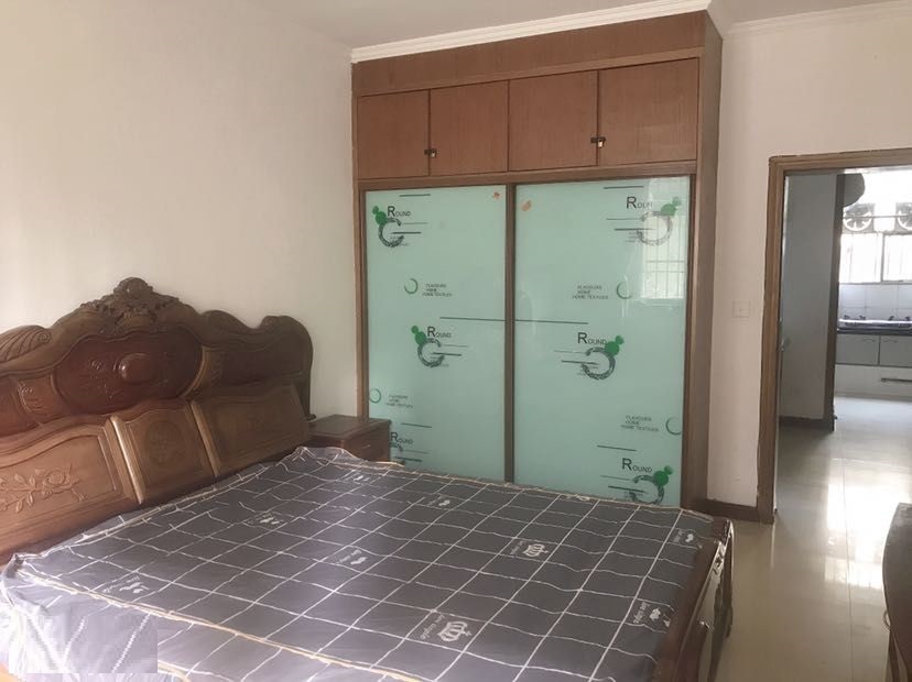 青年路新村 1室1厅1卫 48m²