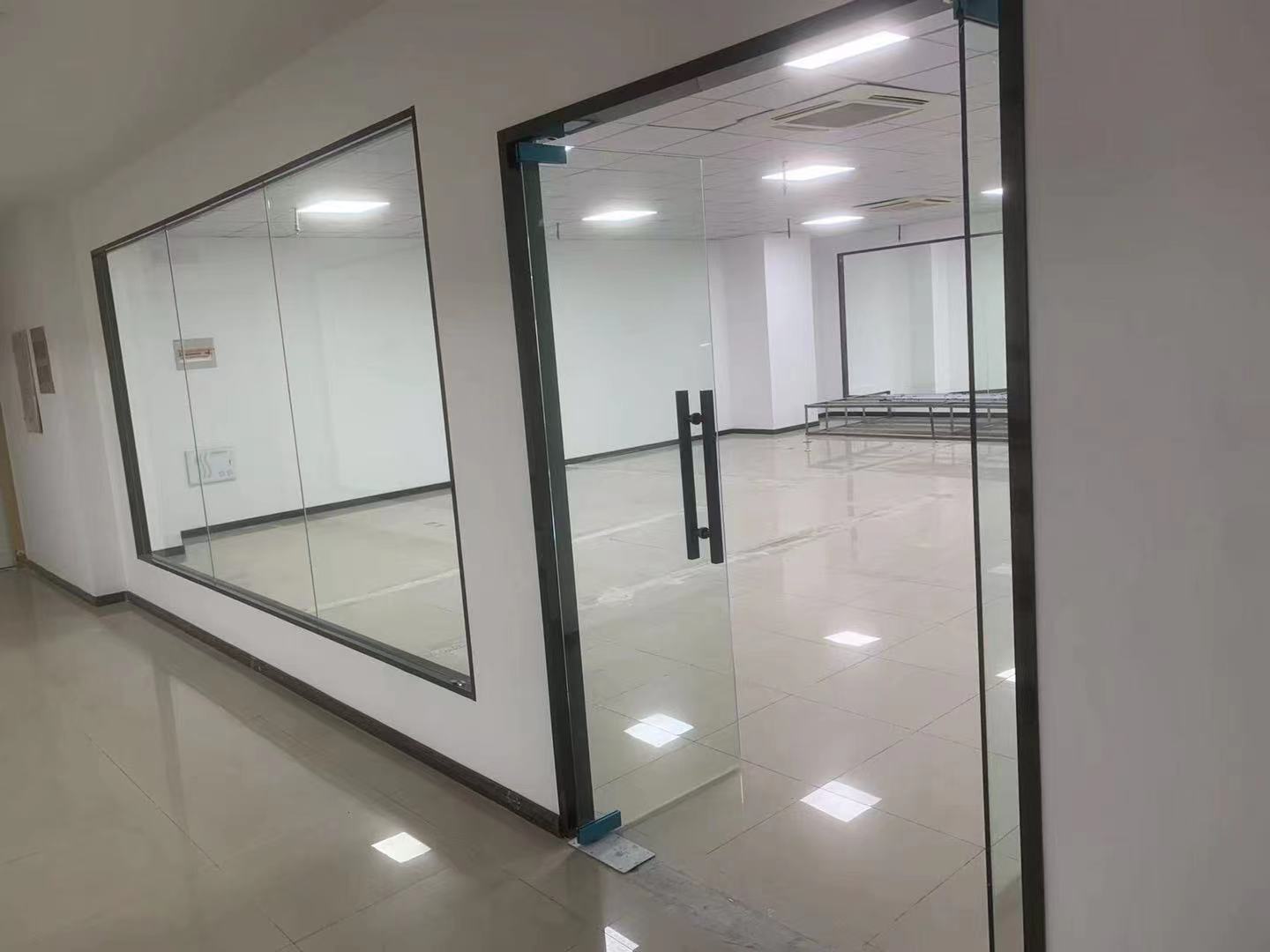 物资大厦 1室1厅1卫 150m&sup2;