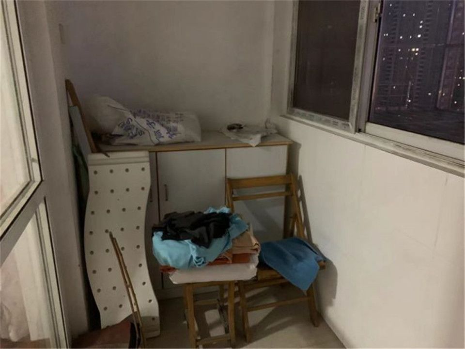 紫东花苑南区 2室1厅1卫 88m&sup2;