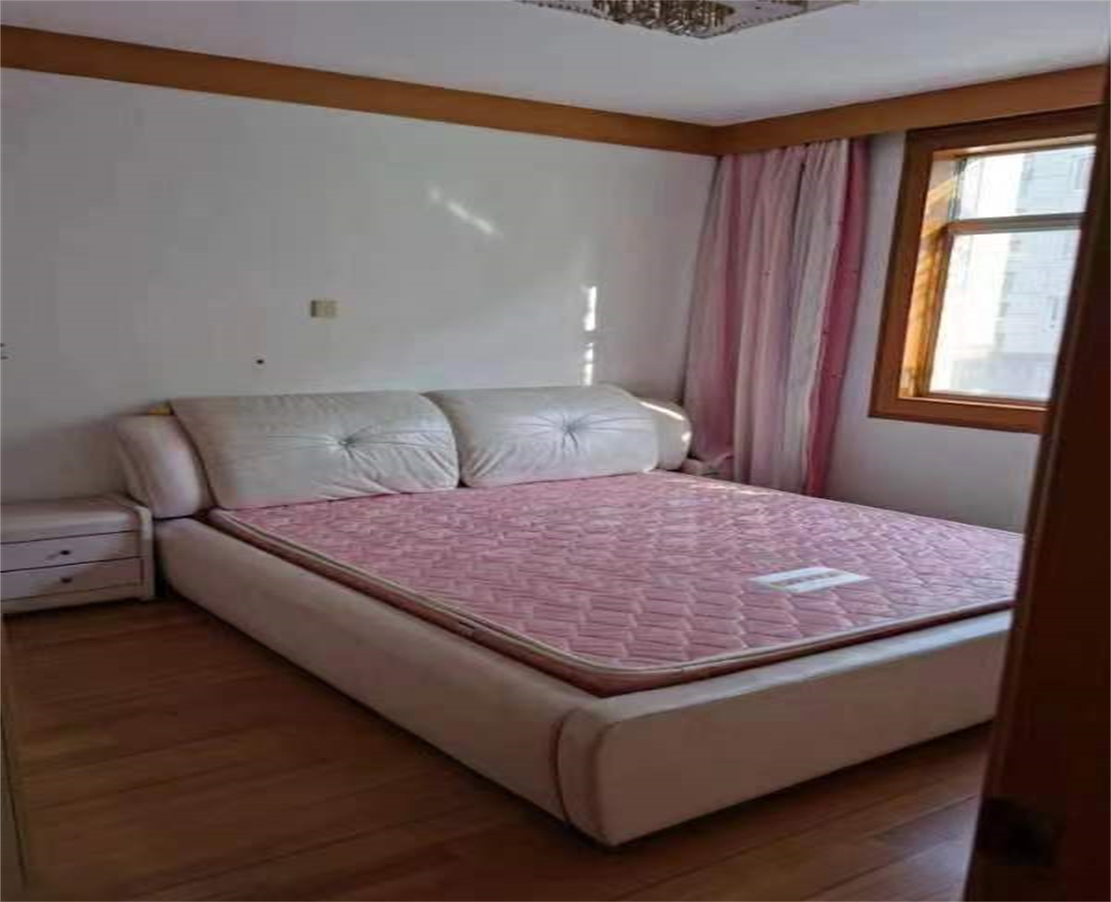 学田苑 3室2厅1卫 92m&sup2;