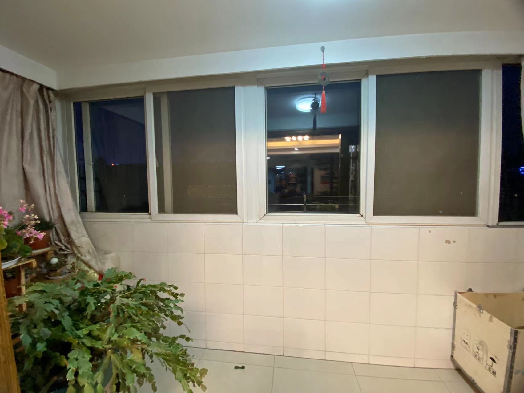 海港新村 5室2厅2卫 220m&sup2;