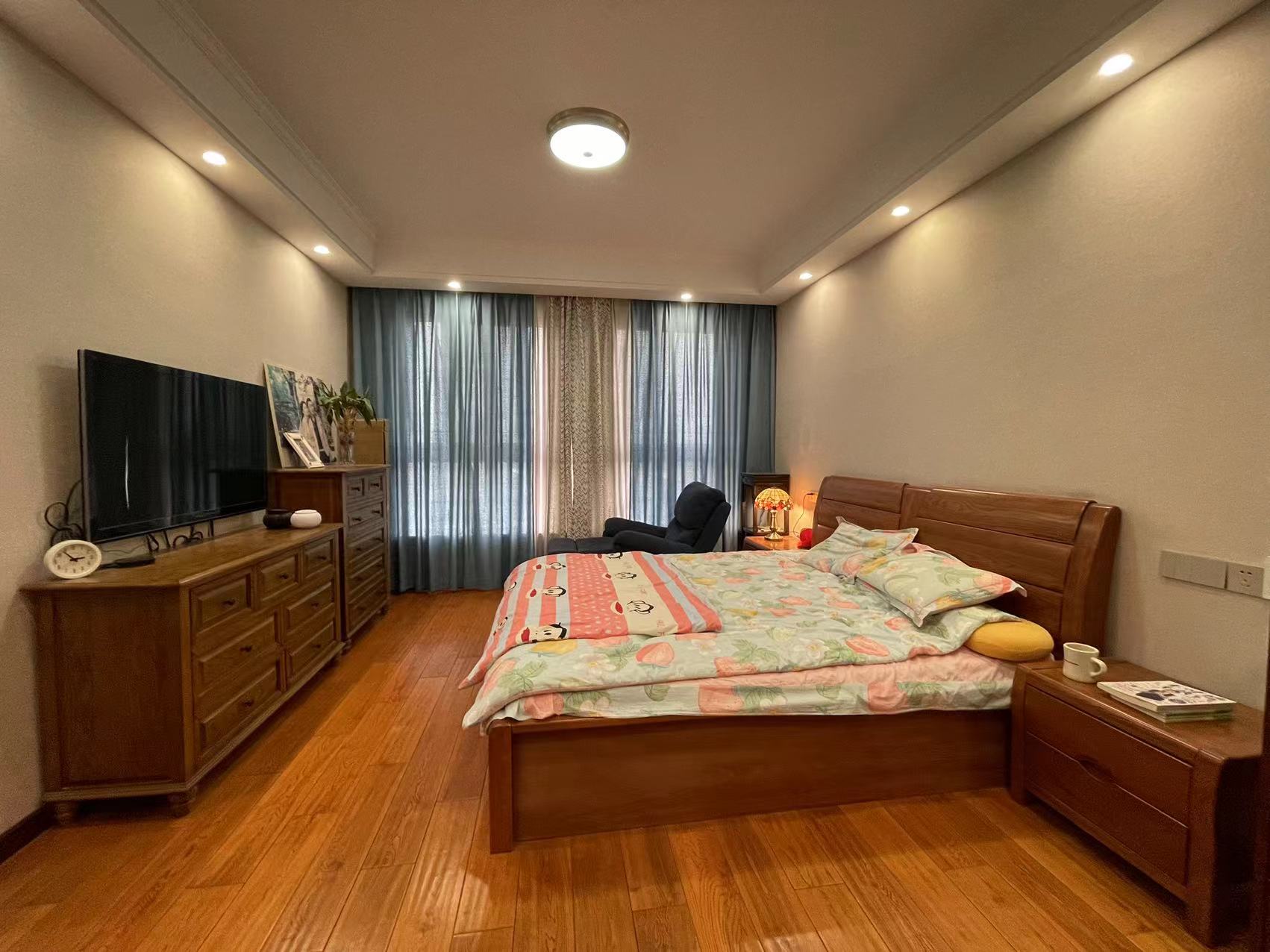 裕豐廣場 3室2厅1卫 158m&sup2;