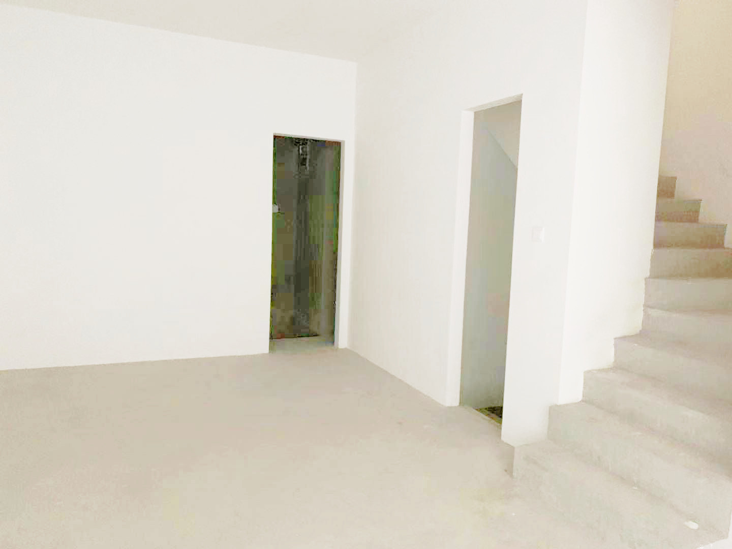 山水壹号 3室3厅3卫 270m&sup2;