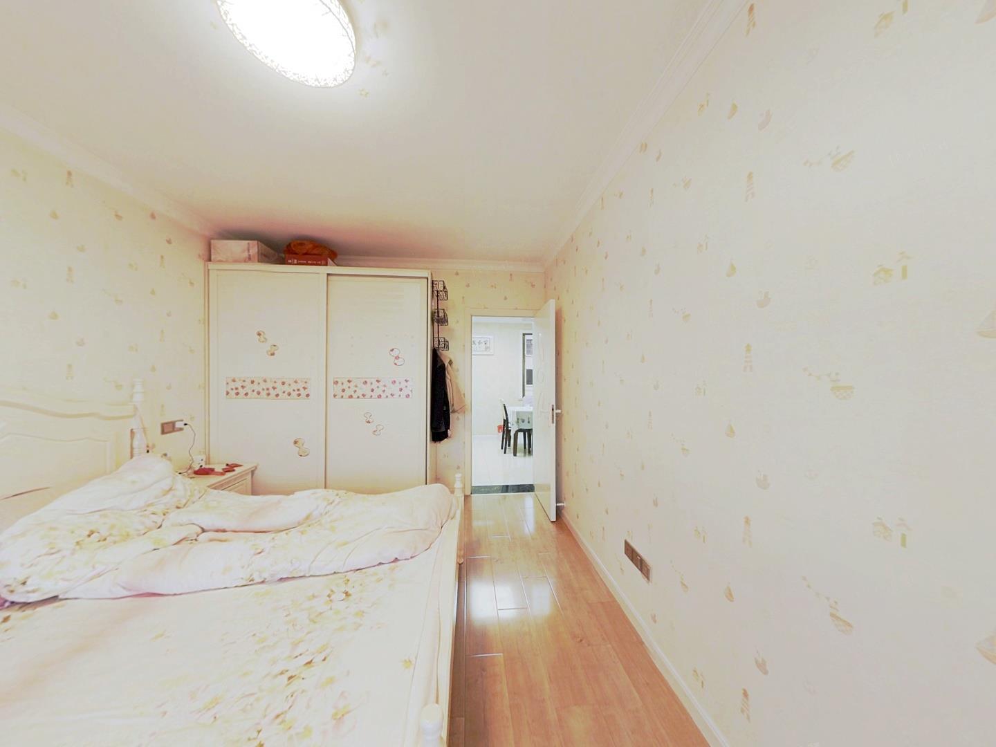 曙光社区 2室1厅1卫 74.5m&sup2;