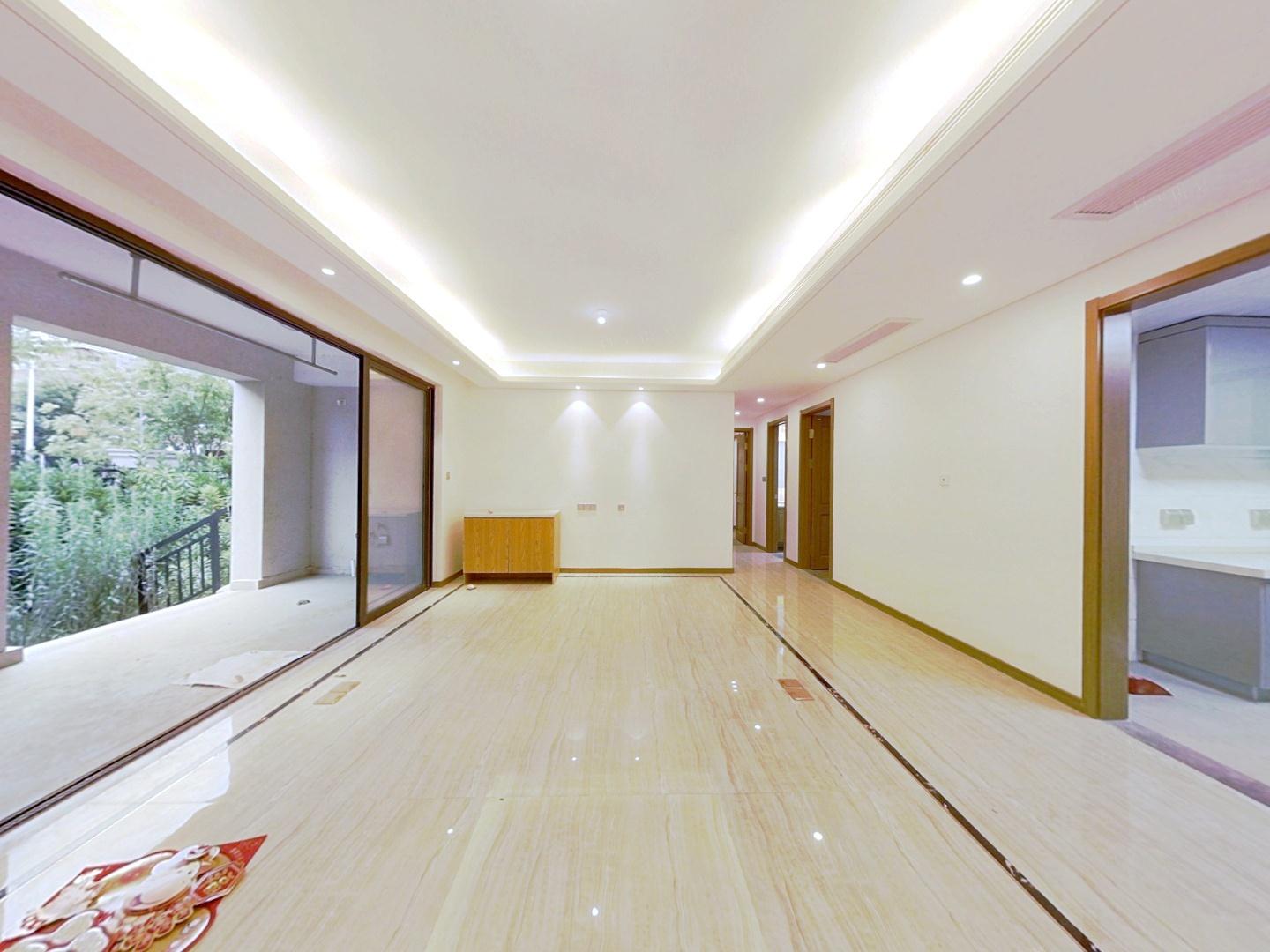 佳期漫 5室2厅2卫 148.80m²