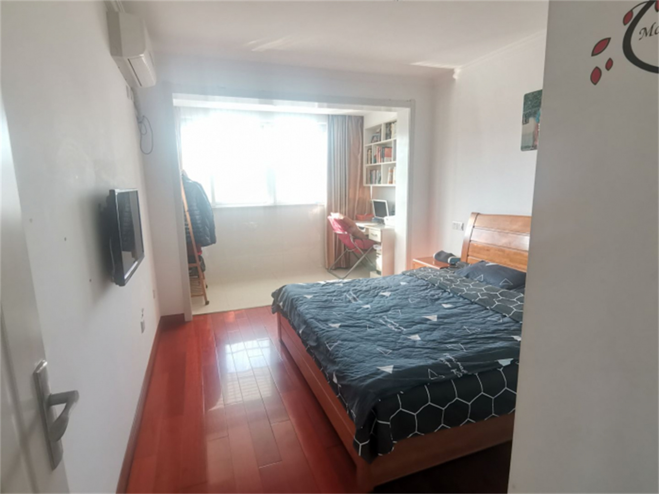 五一新村东区 4室2厅2卫 91.88m&sup2;