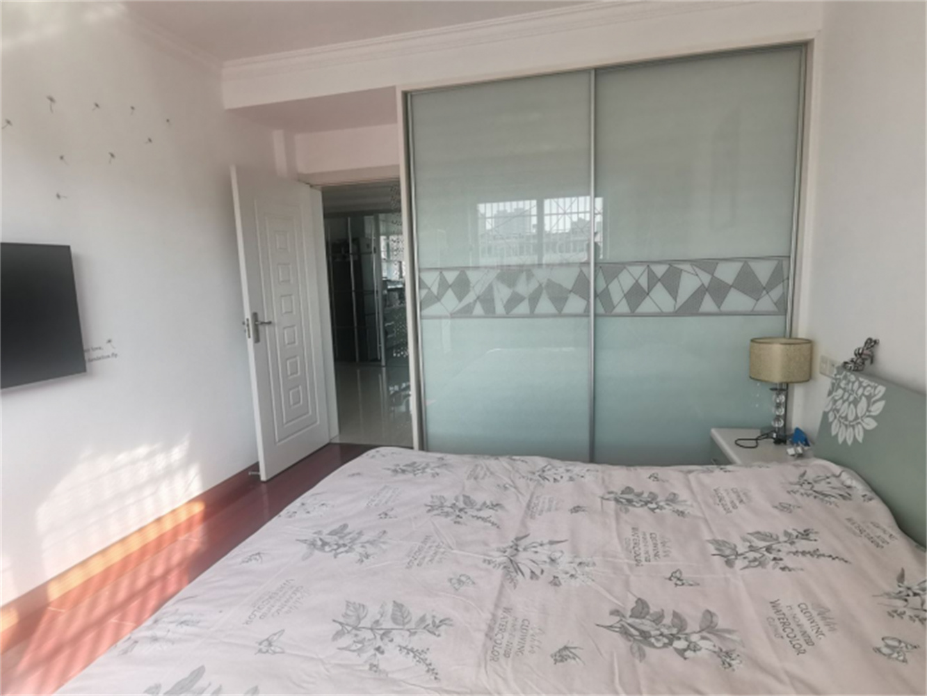 五一新村东区 4室2厅2卫 91.88m&sup2;