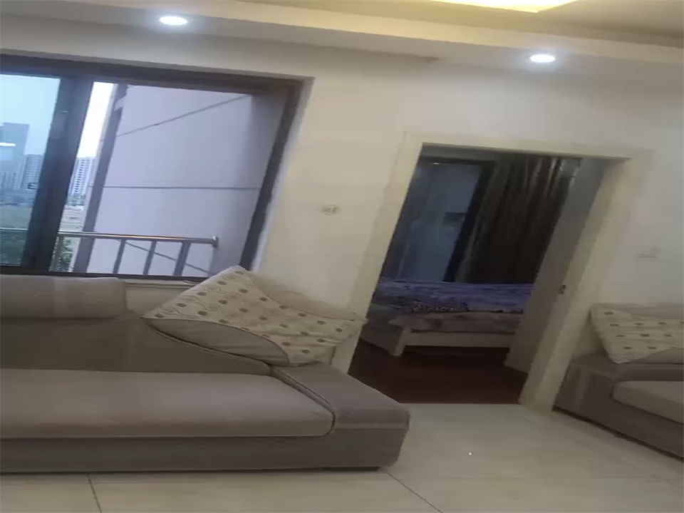 同和嘉苑南区 1室1厅1卫 60.8m&sup2;