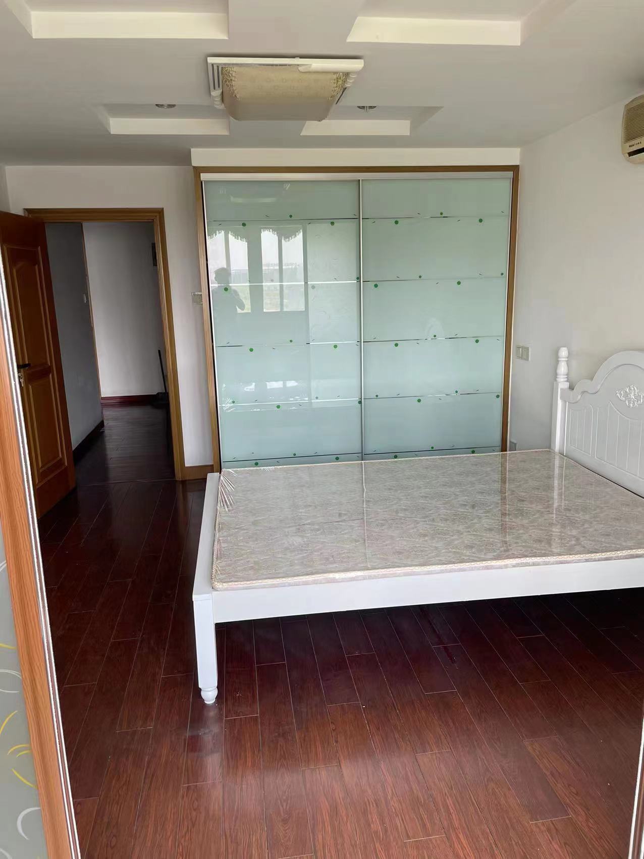 永兴花苑 4室2厅2卫 231m&sup2;