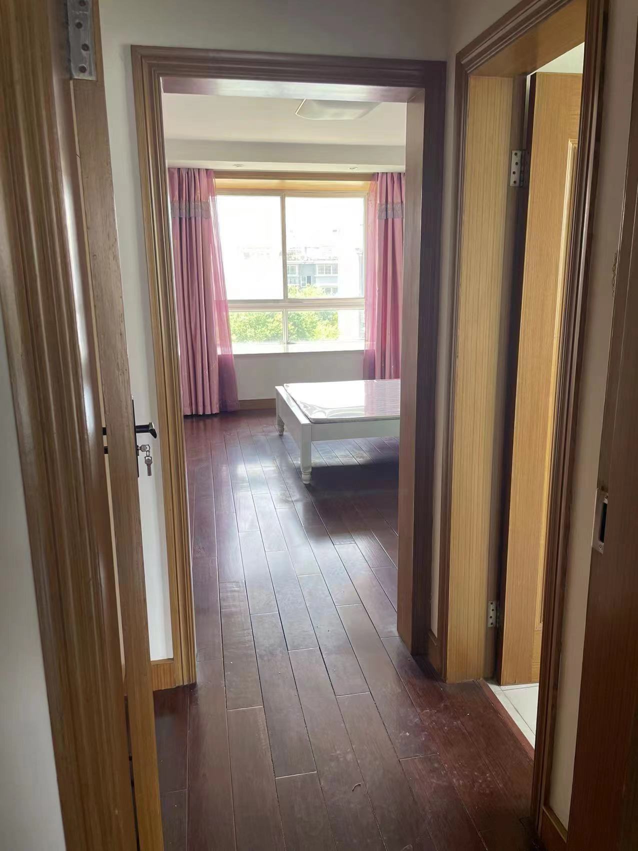 永兴花苑 4室2厅2卫 231m&sup2;