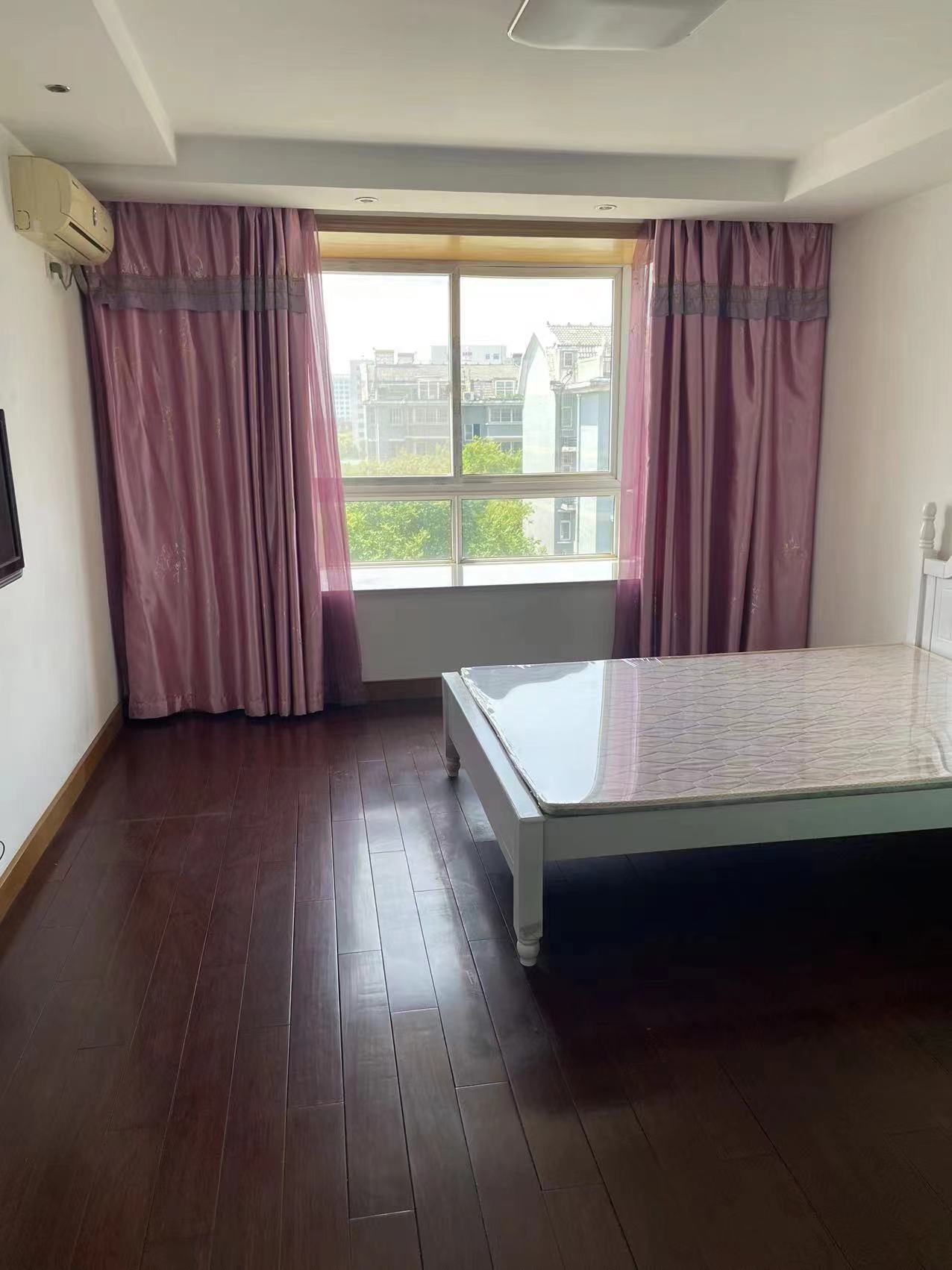 永兴花苑 4室2厅2卫 231m&sup2;