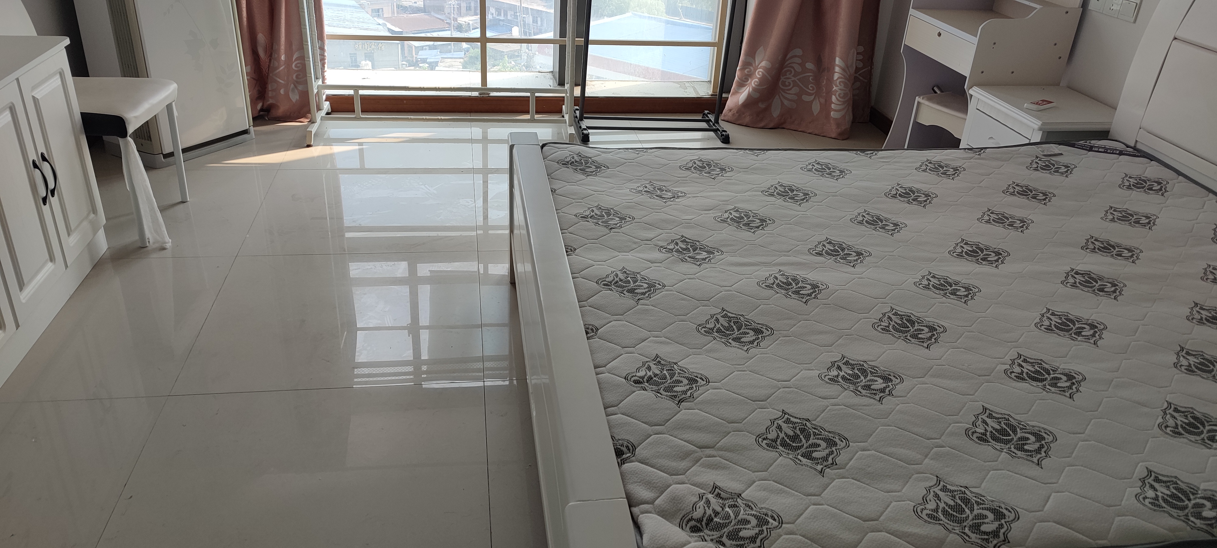 景华城 3室2厅1卫 65.00m&sup2;