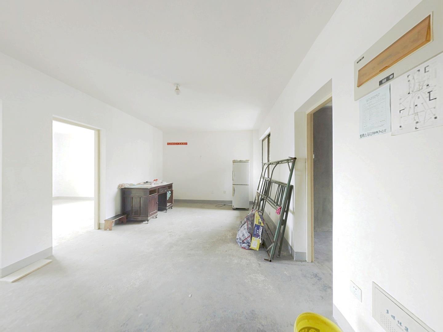 紫东南苑南区 2室1厅1卫 90m²