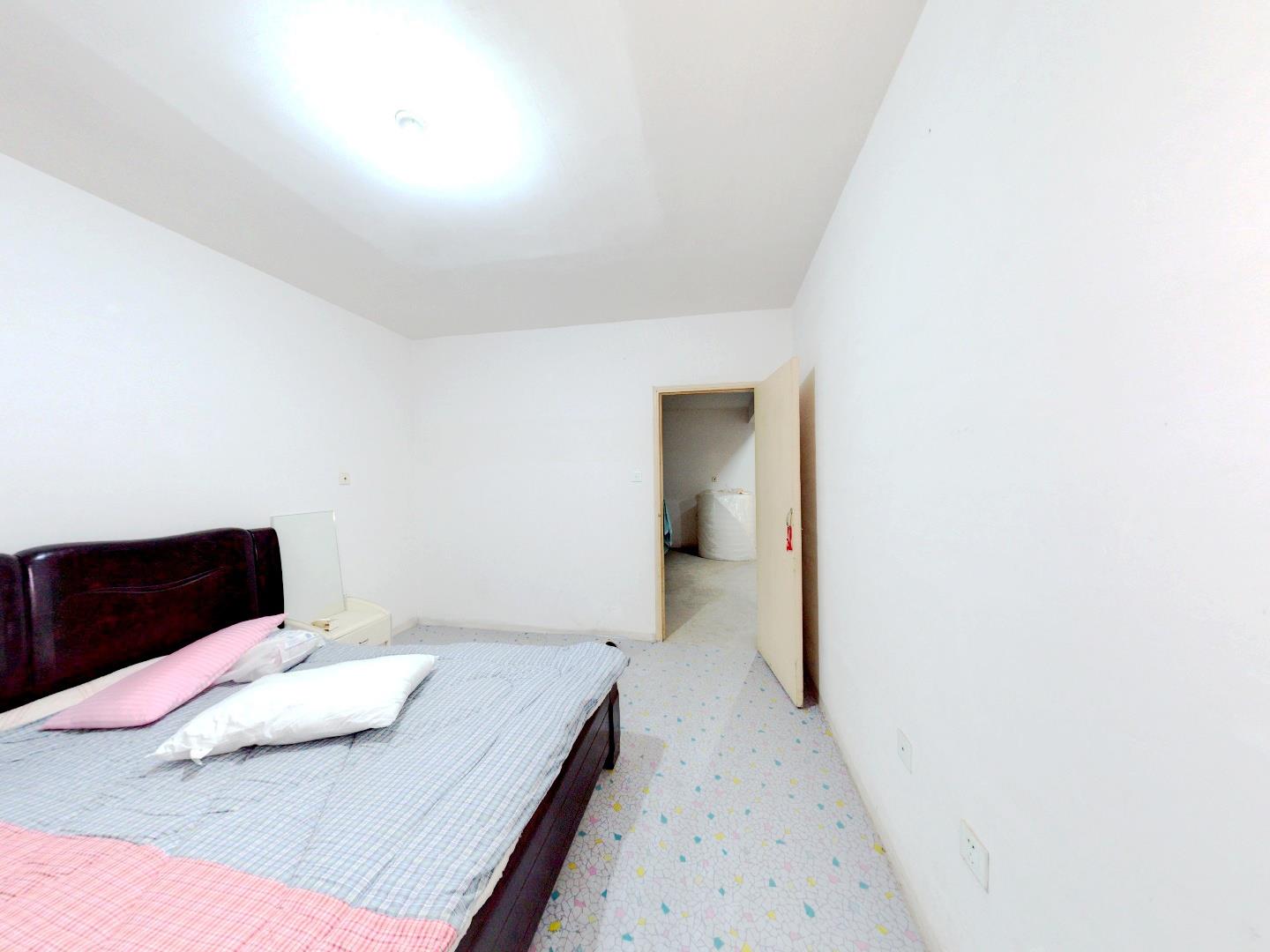 仁和锦居 3室2厅1卫 120.23m&sup2;