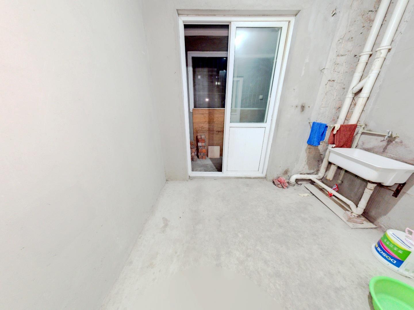 仁和锦居 3室2厅1卫 120.23m&sup2;