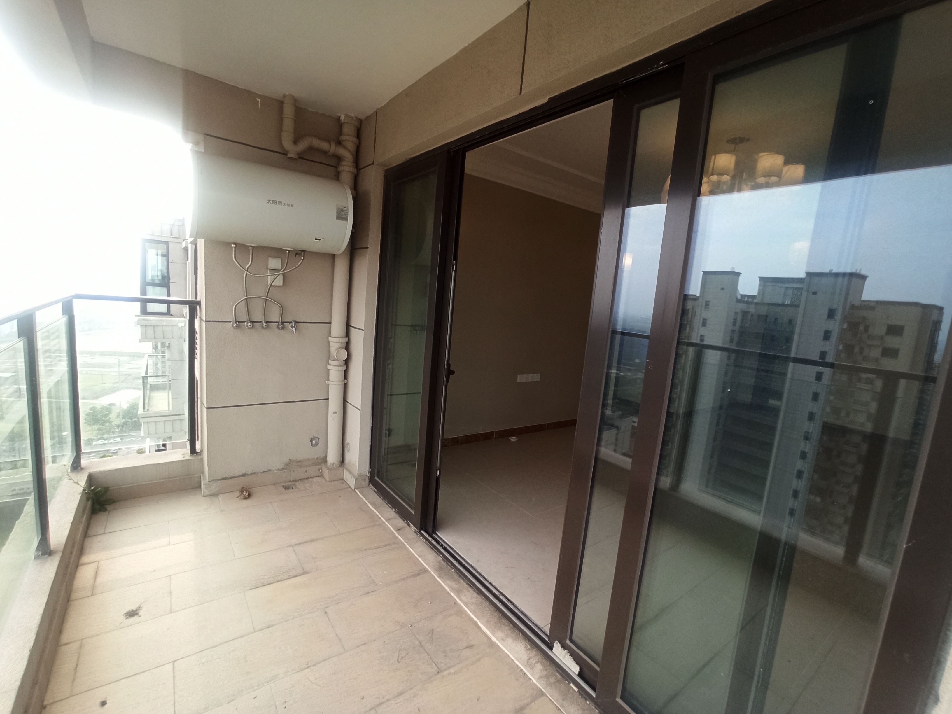 恒大悦珑湾 3室2厅2卫 125m&sup2;