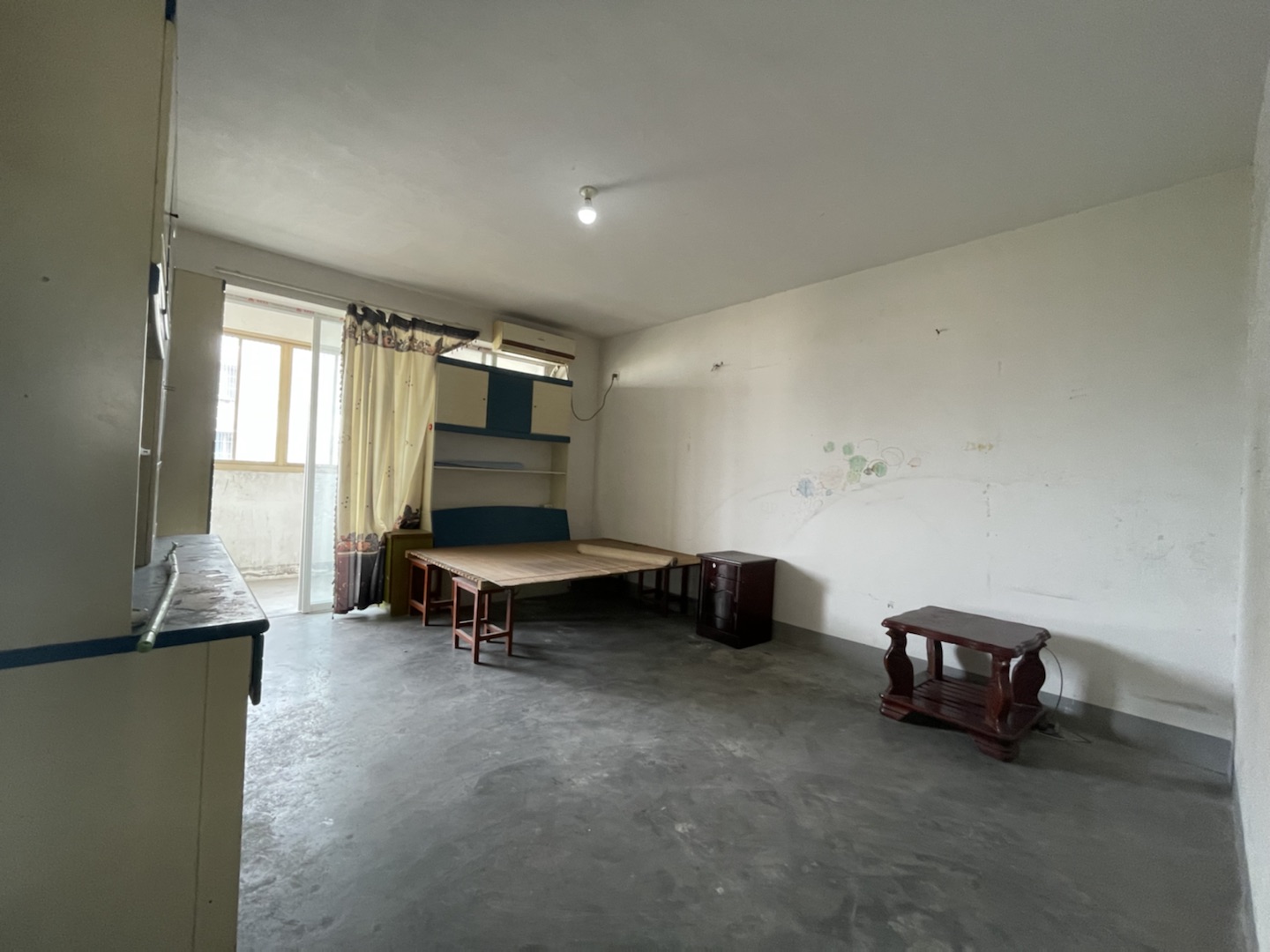 天都花苑 3室1厅1卫 110m&sup2;