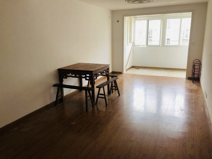 锦安花园一期 2室2厅1卫 90m&sup2;