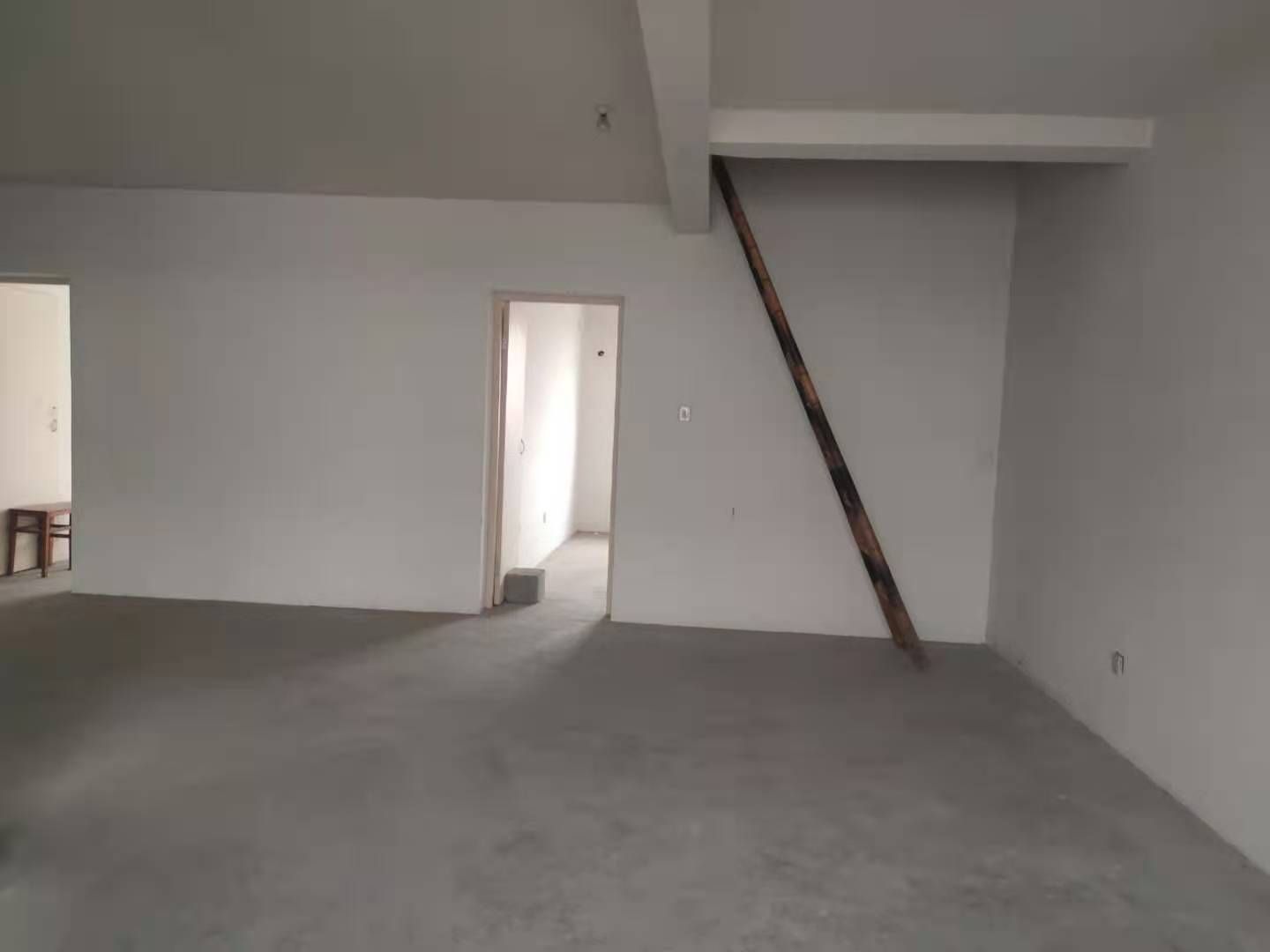 公园二村 7室2厅1卫 200.00m&sup2;