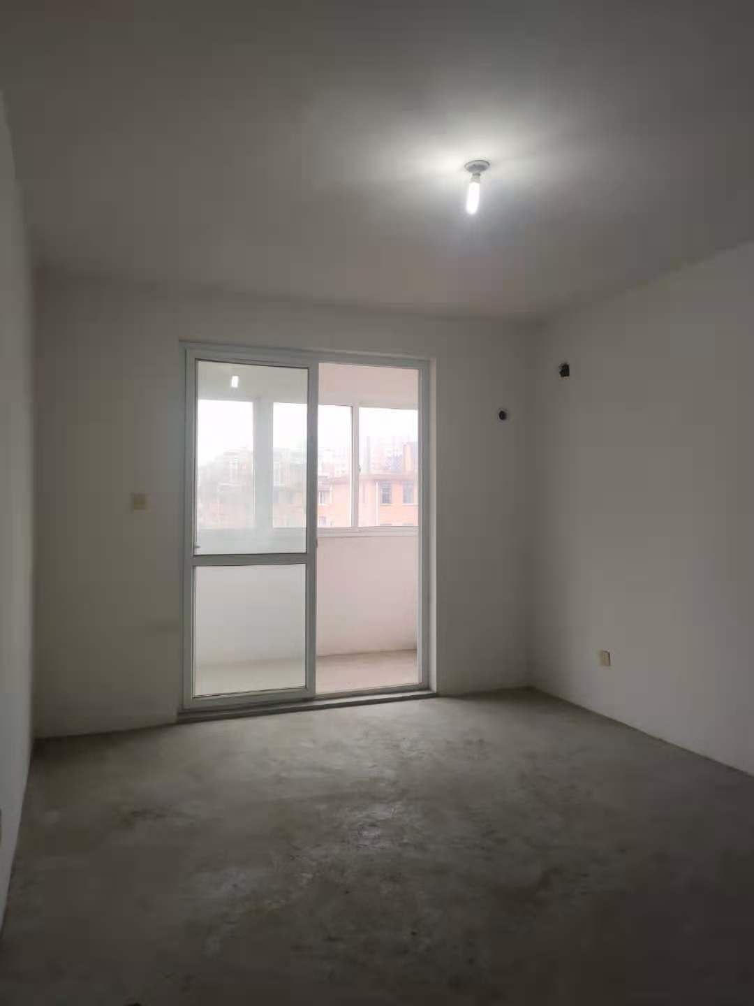 公园二村 7室2厅1卫 200.00m&sup2;