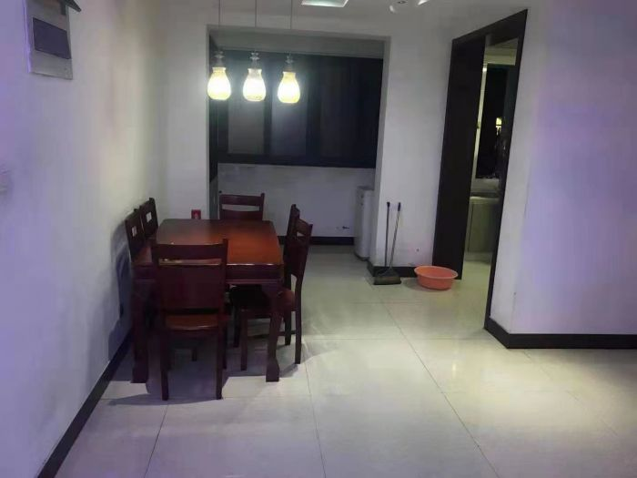 金水湾花园 2室2厅1卫 90m&sup2;