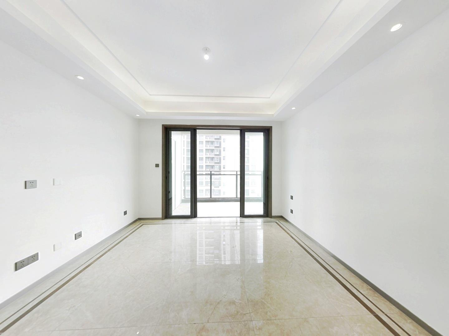 都会沁园 3室2厅2卫 123.17m&sup2;