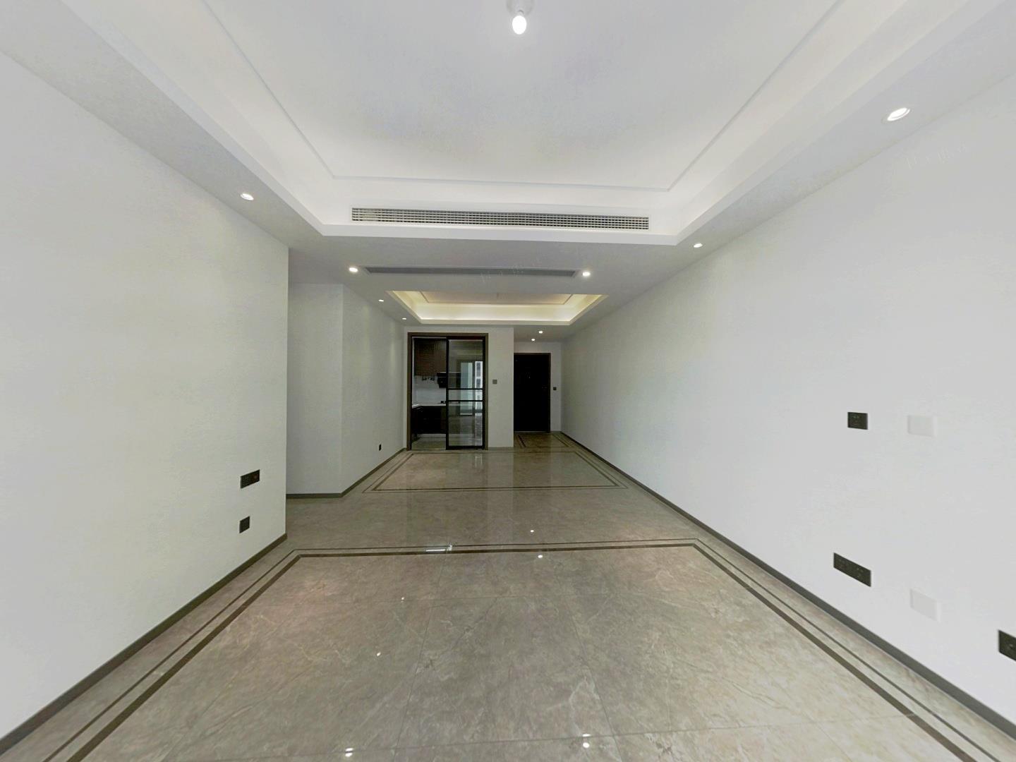 都会沁园 3室2厅2卫 123.17m&sup2;