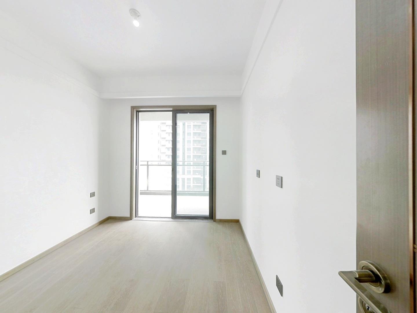 都会沁园 3室2厅2卫 123.17m&sup2;
