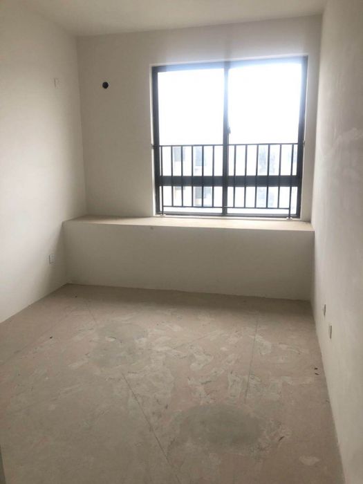 罗福宫 3室2厅1卫 95.95m&sup2;