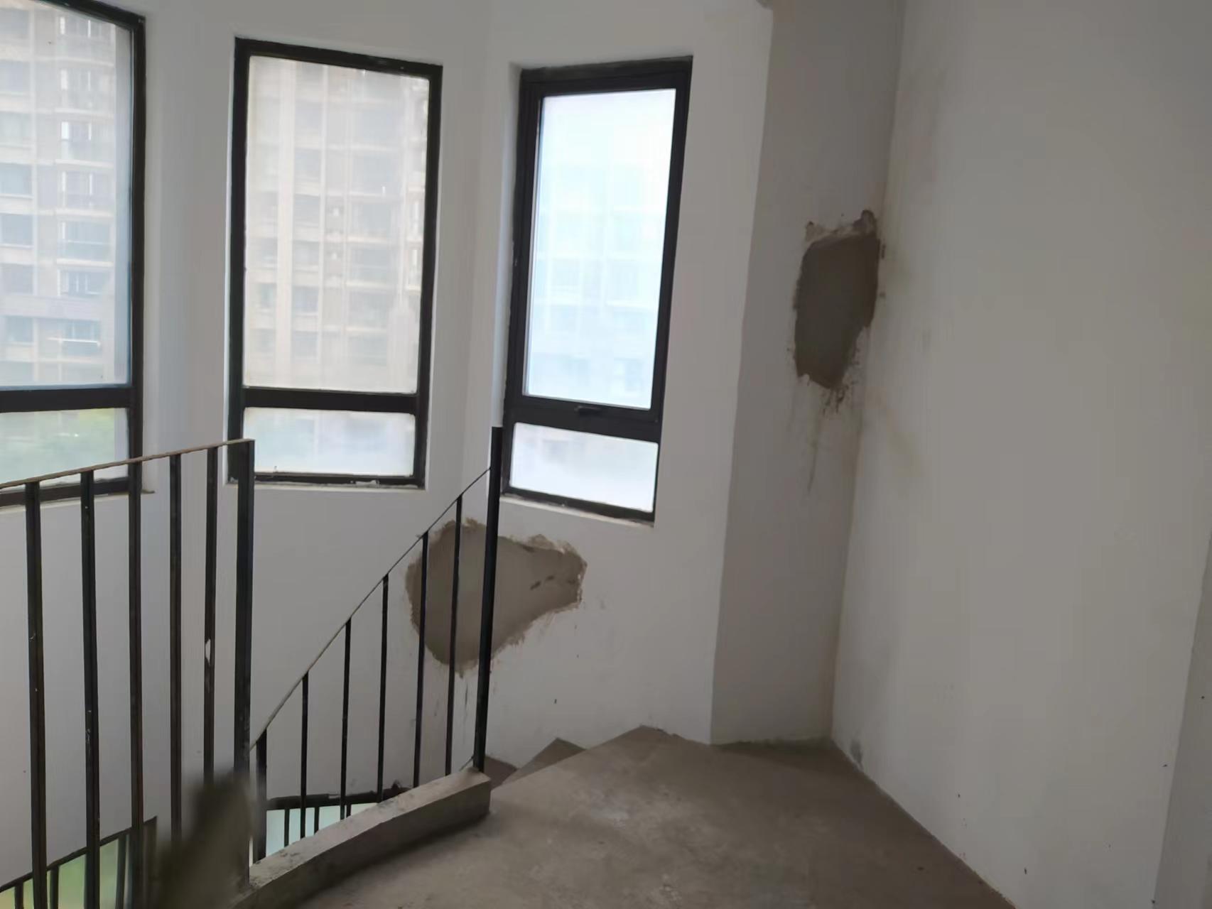 意邦绿墅湾 3室2厅2卫 160m&sup2;