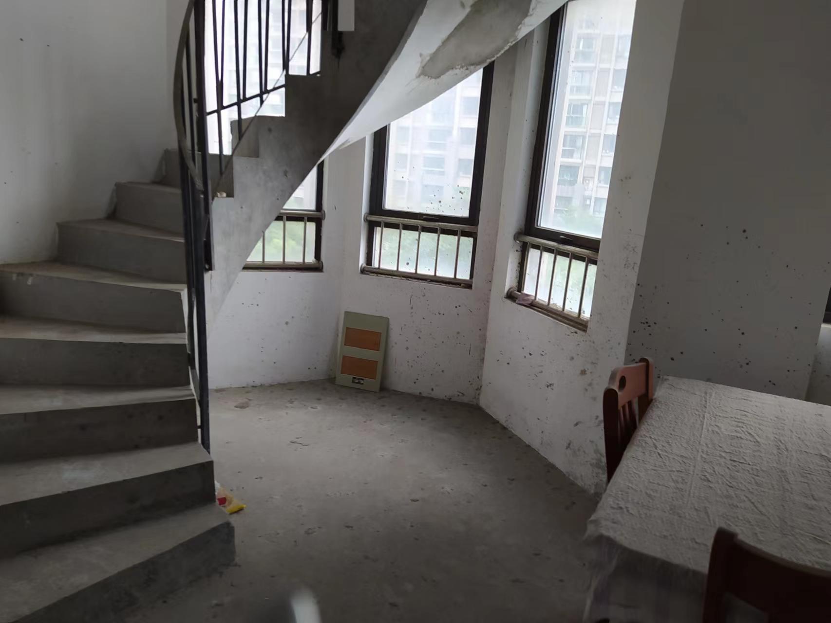 意邦绿墅湾 3室2厅2卫 160m&sup2;