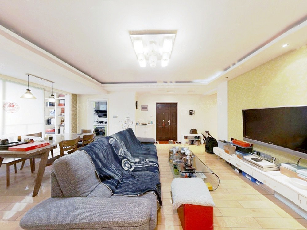 凤凰莱茵苑 3室2厅1卫 128m&sup2;