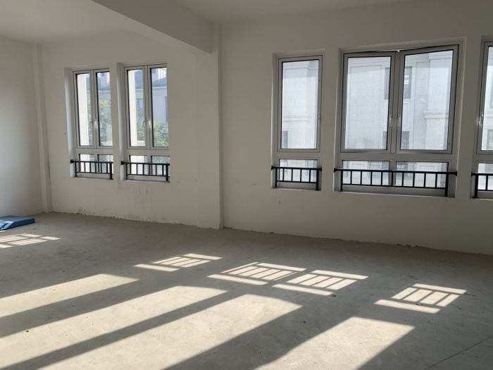 顺发御园 5室3厅3卫 370m&sup2;
